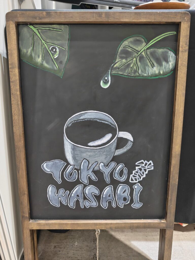 TOKYO WASABIブースの手描き看板
